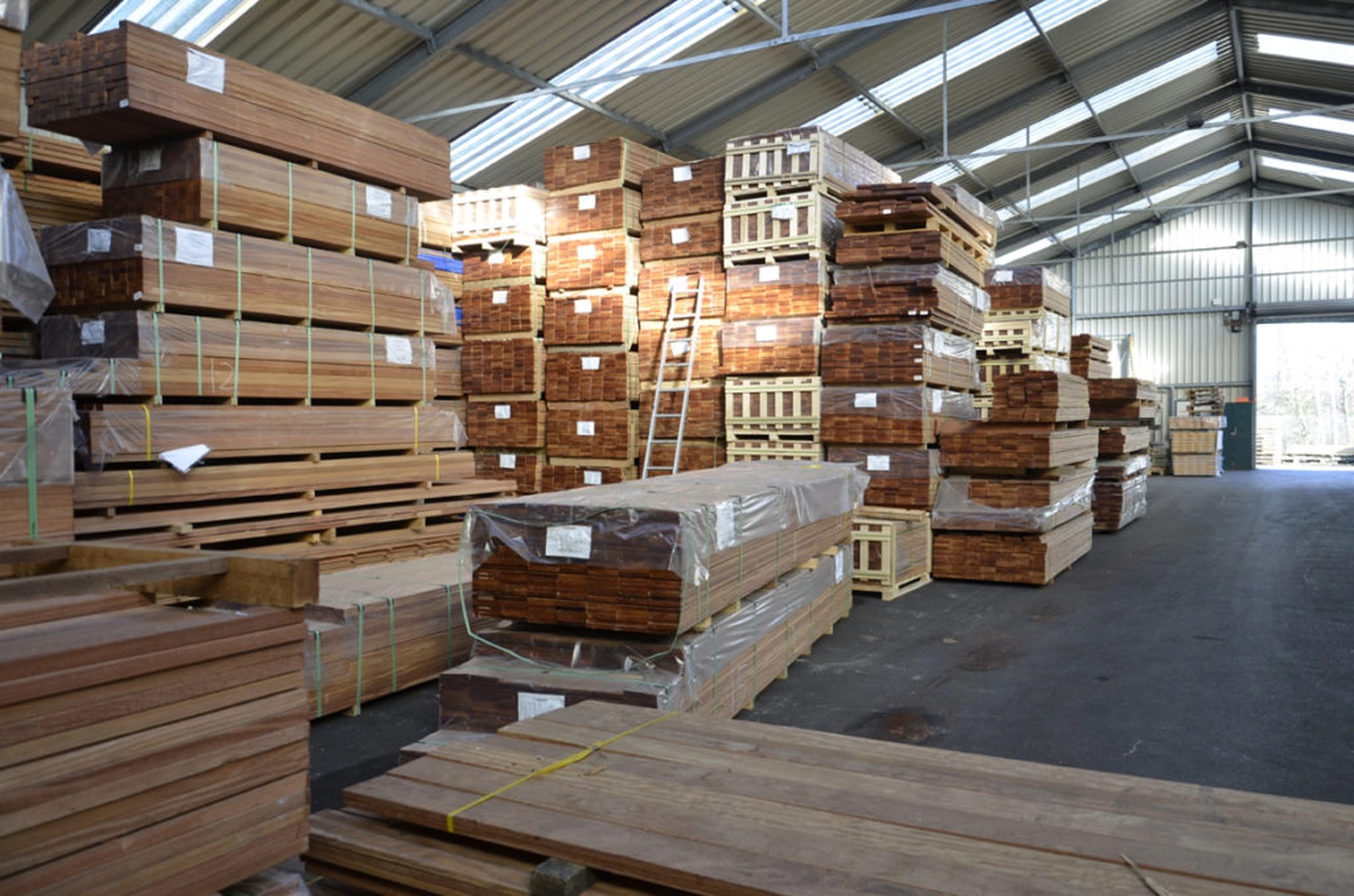 August Jungbluth GmbH & Co. KG – Holzhandel – Holzverarbeitung