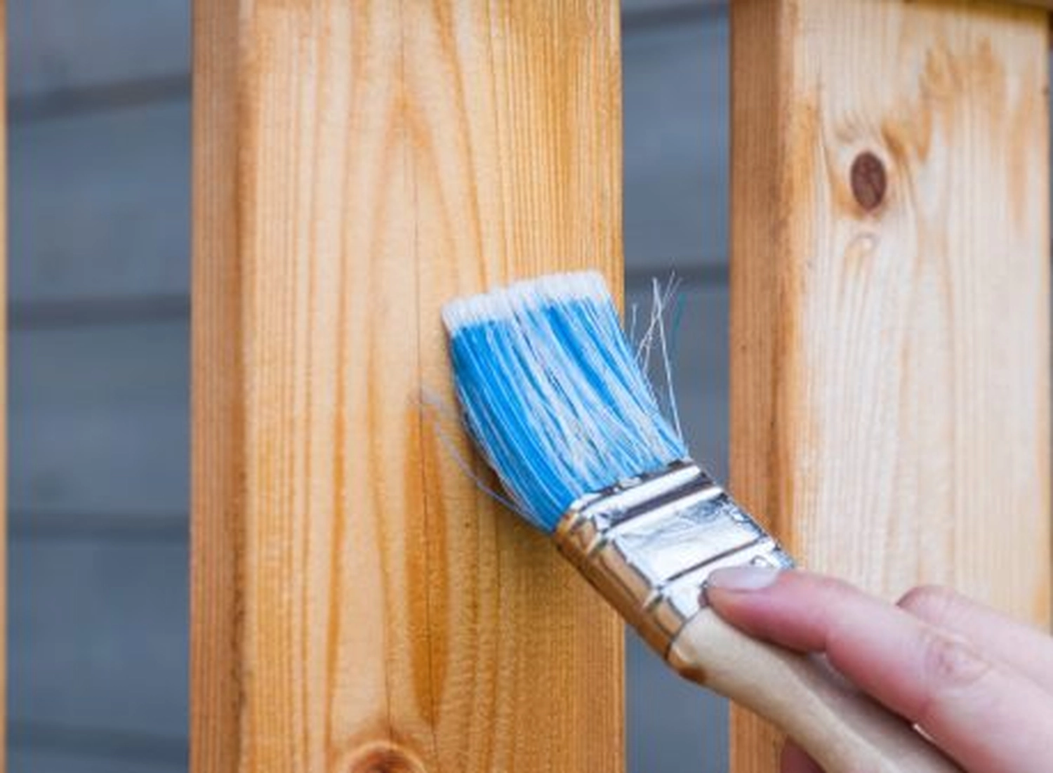 August Jungbluth GmbH & Co. KG - Holzhandel -  farben und grundierung