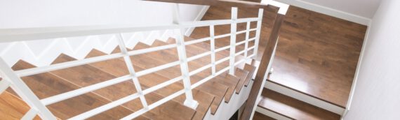 Holztreppe renovieren – So erstrahlt Ihre Holztreppe wieder wie neu